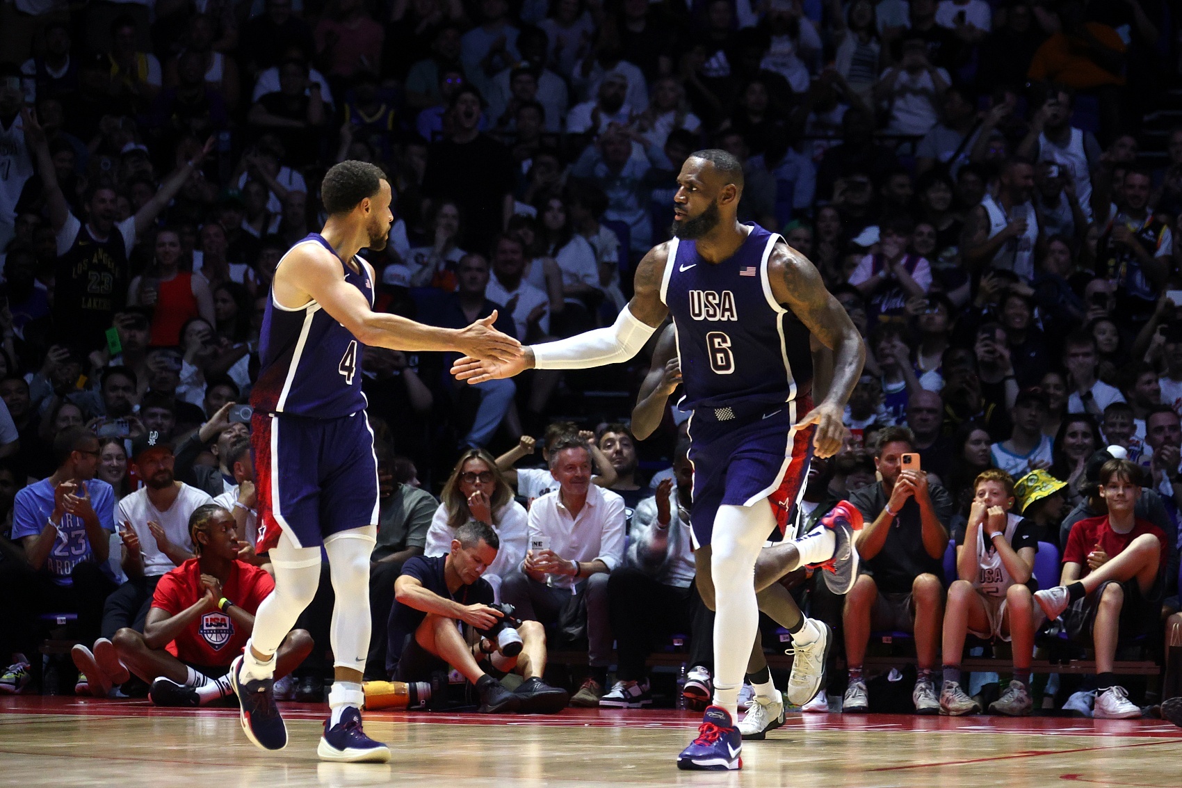 爱游戏在线 世界青年说加拿大詹姆斯 